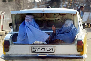 Как афганкам живется при талибах
