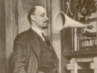 «Выполнить волю вождя»: 100 лет голосовому радио