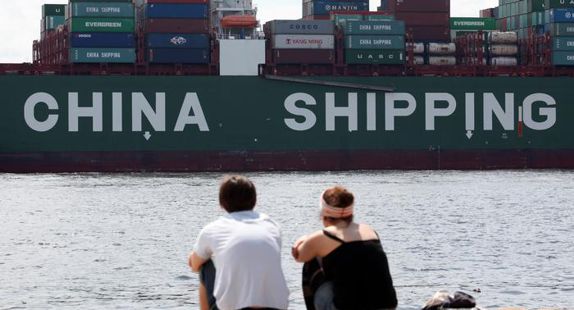 Китай покупает мировой океан, а Европа не в силах сопротивляться