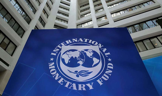 МВФ предложил России рискнуть деньгами