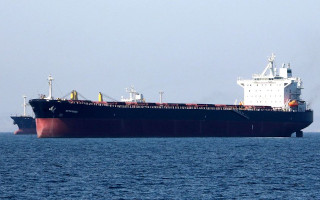 Контрабандное топливо: Иран задержал еще один танкер