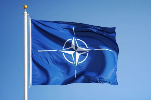 НАТО против СССР: генсек рассказал о расширении на восток