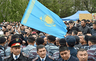 Казахи взбунтовались против китайского влияния