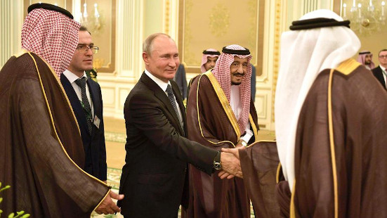 Всей Аравией: как Владимира Путина встречали в Эр-Рияде