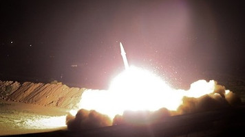 «Все хорошо»: Иран ударил ракетами по базам США в Ираке