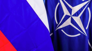 «Придумать врагов»: в НАТО обсудили Россию