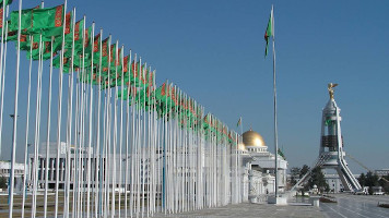 В Туркменистане меняют Конституцию. Аркадаг готовит для себя кресло сенатора