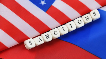 Против России: США хотят поднять санкциями цены на нефть