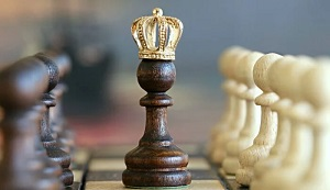 Шахматистов заподозрили в расизме: белые всегда ходят первыми